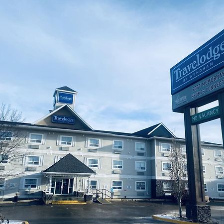 Travelodge By Wyndham פורט מקמארי מראה חיצוני תמונה