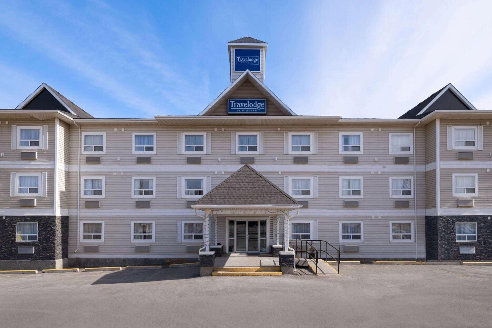 Travelodge By Wyndham פורט מקמארי מראה חיצוני תמונה