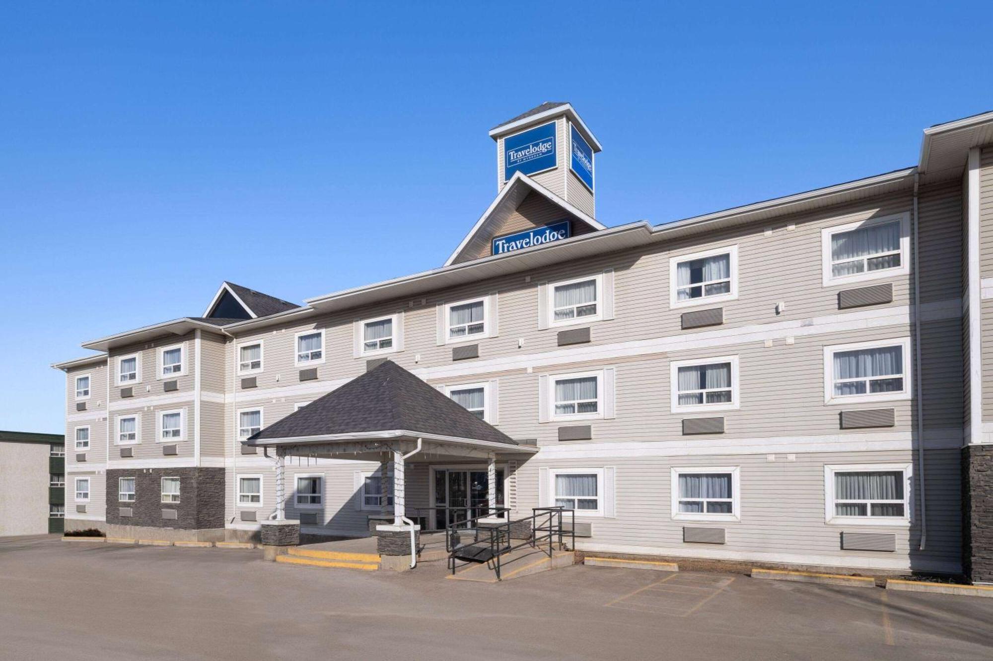 Travelodge By Wyndham פורט מקמארי מראה חיצוני תמונה