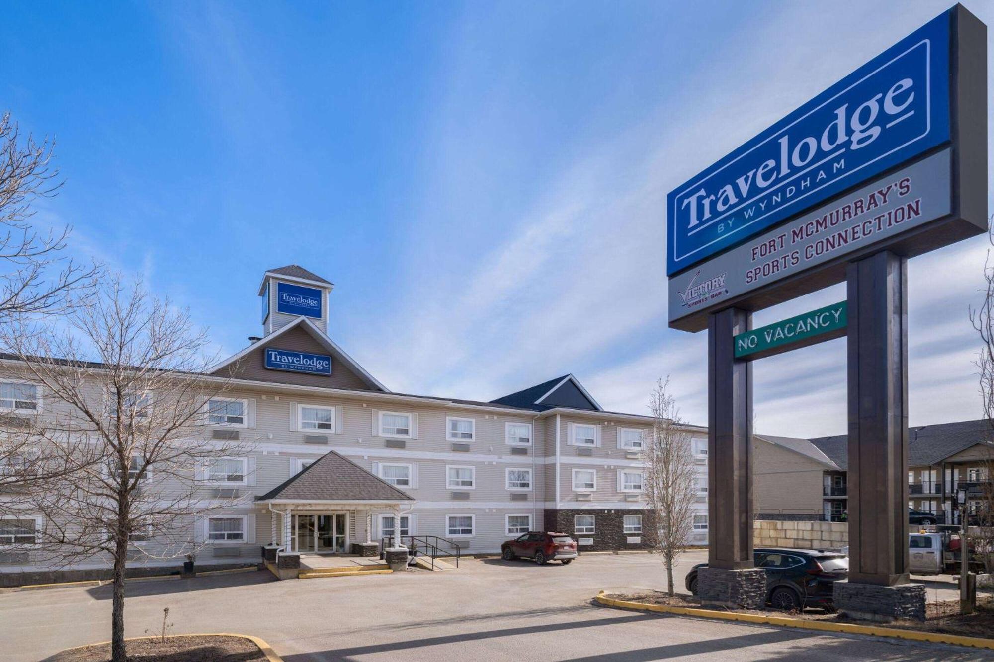 Travelodge By Wyndham פורט מקמארי מראה חיצוני תמונה