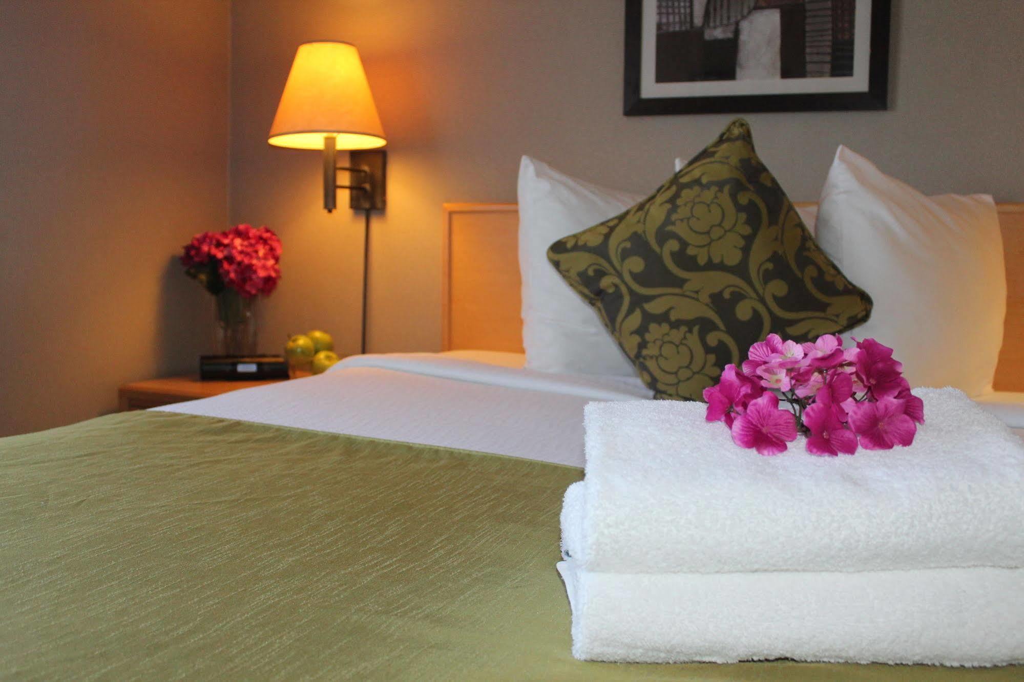 Travelodge By Wyndham פורט מקמארי מראה חיצוני תמונה